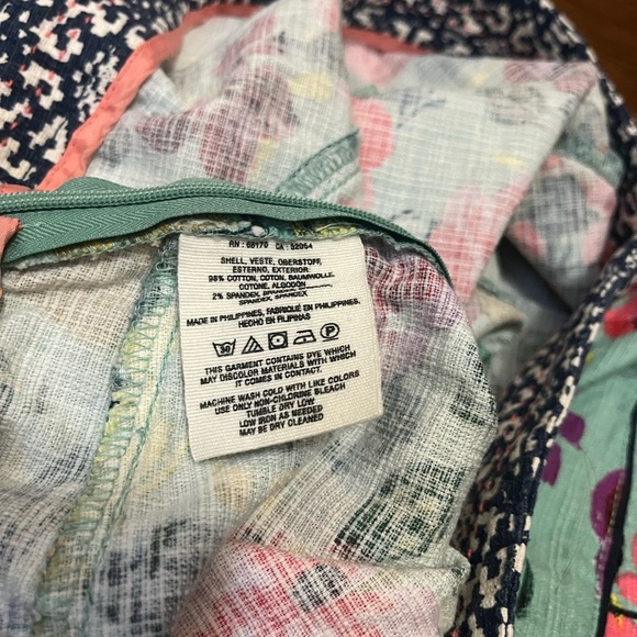 🟩 Anthropologie Floral Shorts - Picture 2 of 5